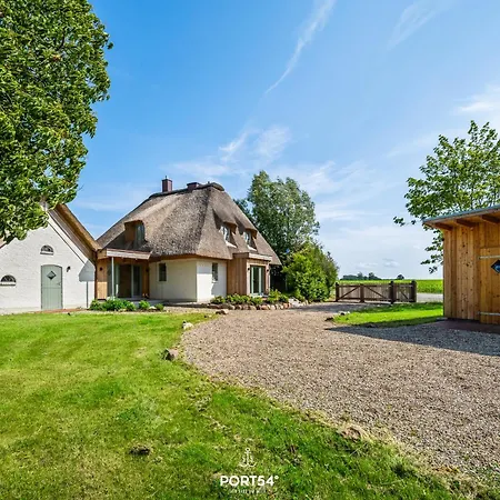 Reetcottage 24 Casa de Férias Dorphof